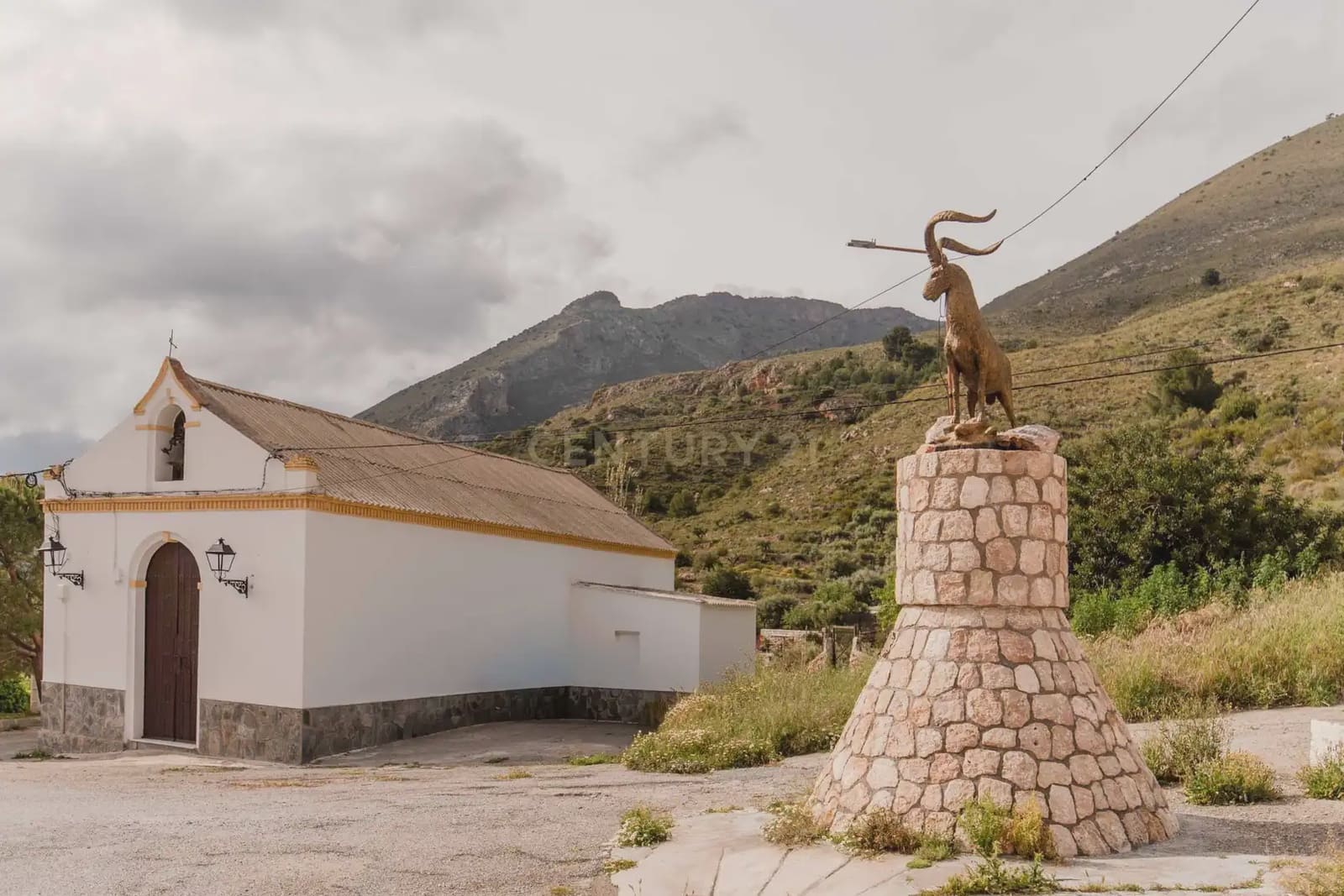 2 slaapkamer Finca/Landhuis te koop in Velez de Benaudalla - € 72.000 (Ref: 9770117)