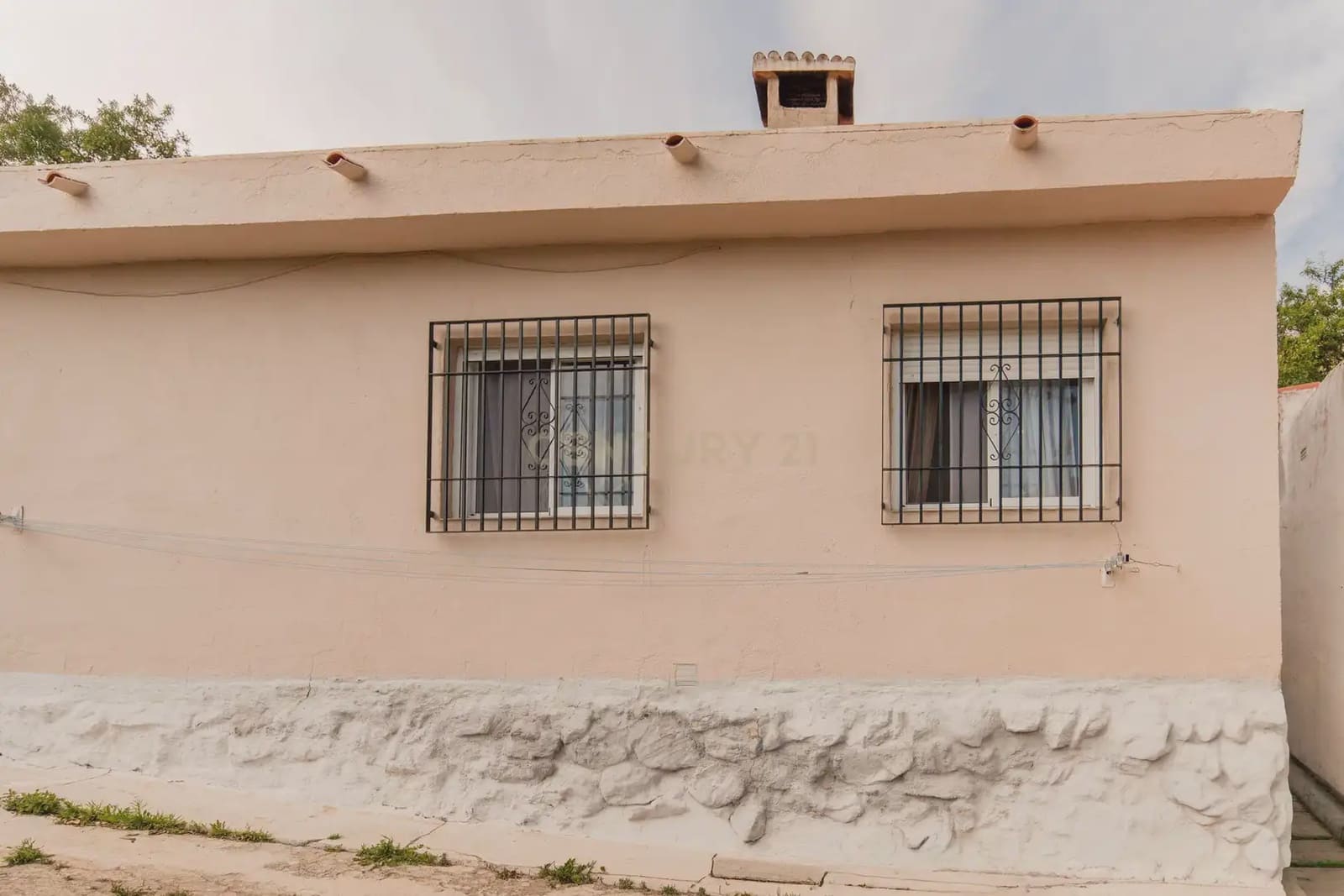 2 slaapkamer Finca/Landhuis te koop in Velez de Benaudalla - € 72.000 (Ref: 9770117)