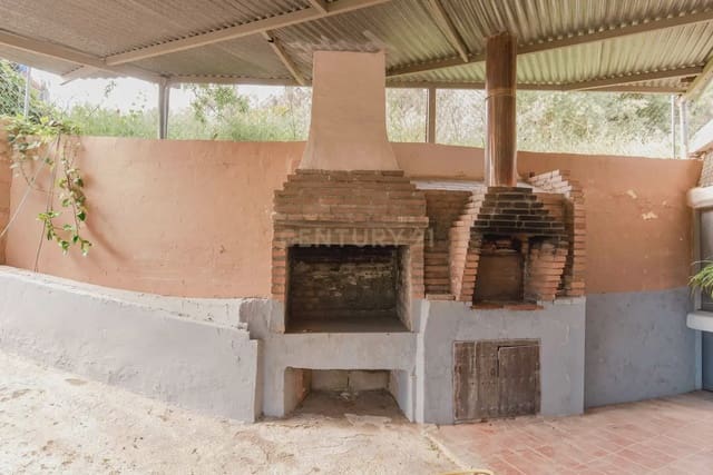 2 slaapkamer Finca/Landhuis te koop in Vélez de Benaudalla - € 72.000 (Ref: 9770117)