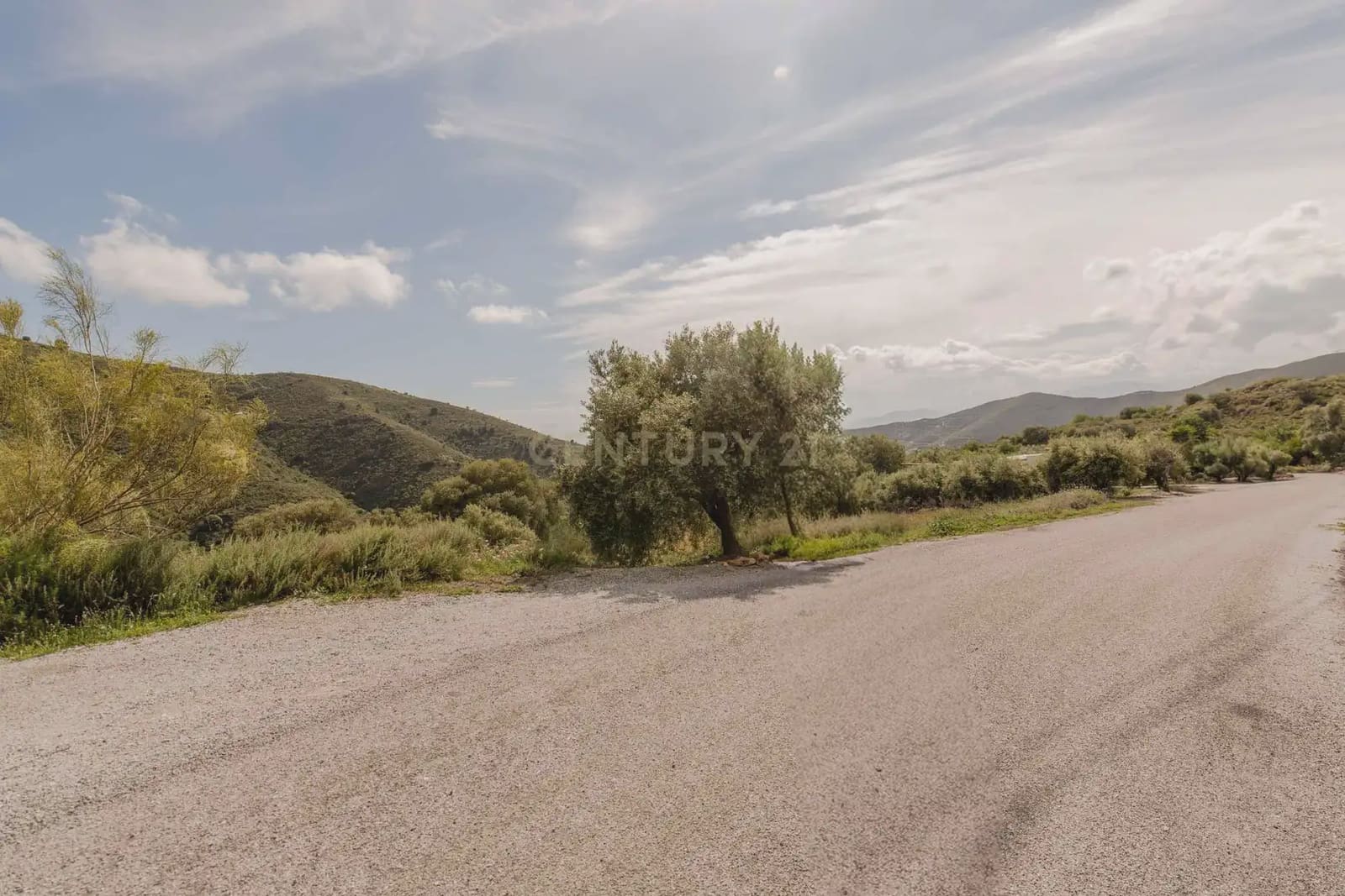 2 slaapkamer Finca/Landhuis te koop in Velez de Benaudalla - € 72.000 (Ref: 9770117)