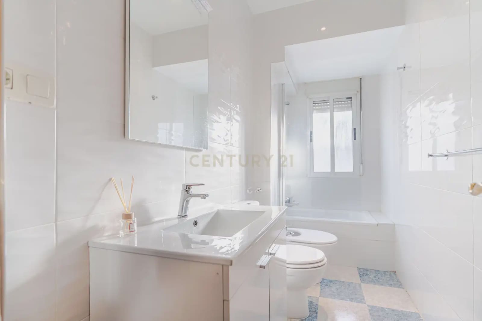 2 makuuhuone Huoneisto vuokrattavana paikassa Granada kaupunki - 800 € (Ref: 9775942)