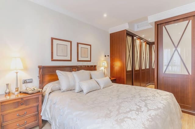 3 camera da letto Casa in vendita in Motril con garage - 330.000 € (Rif: 9793367)