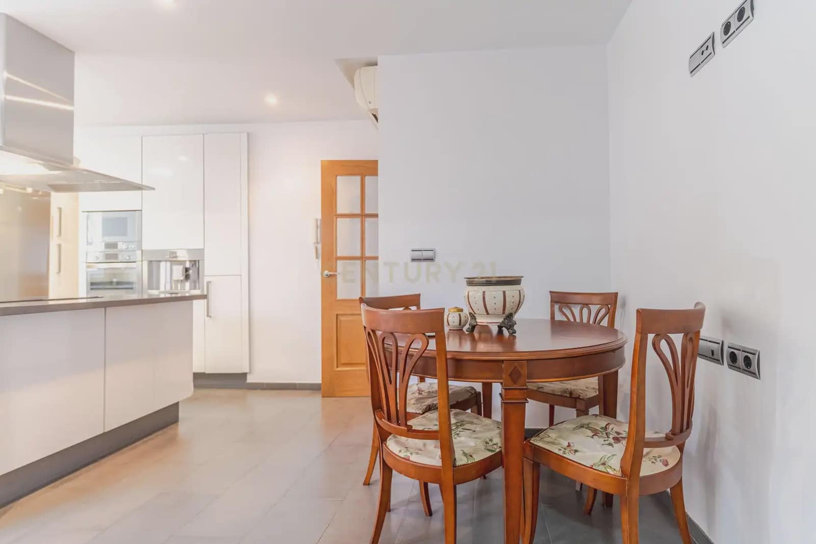 3 Zimmer Haus zu verkaufen in Motril mit Garage - 330.000 € (Ref: 9793367)