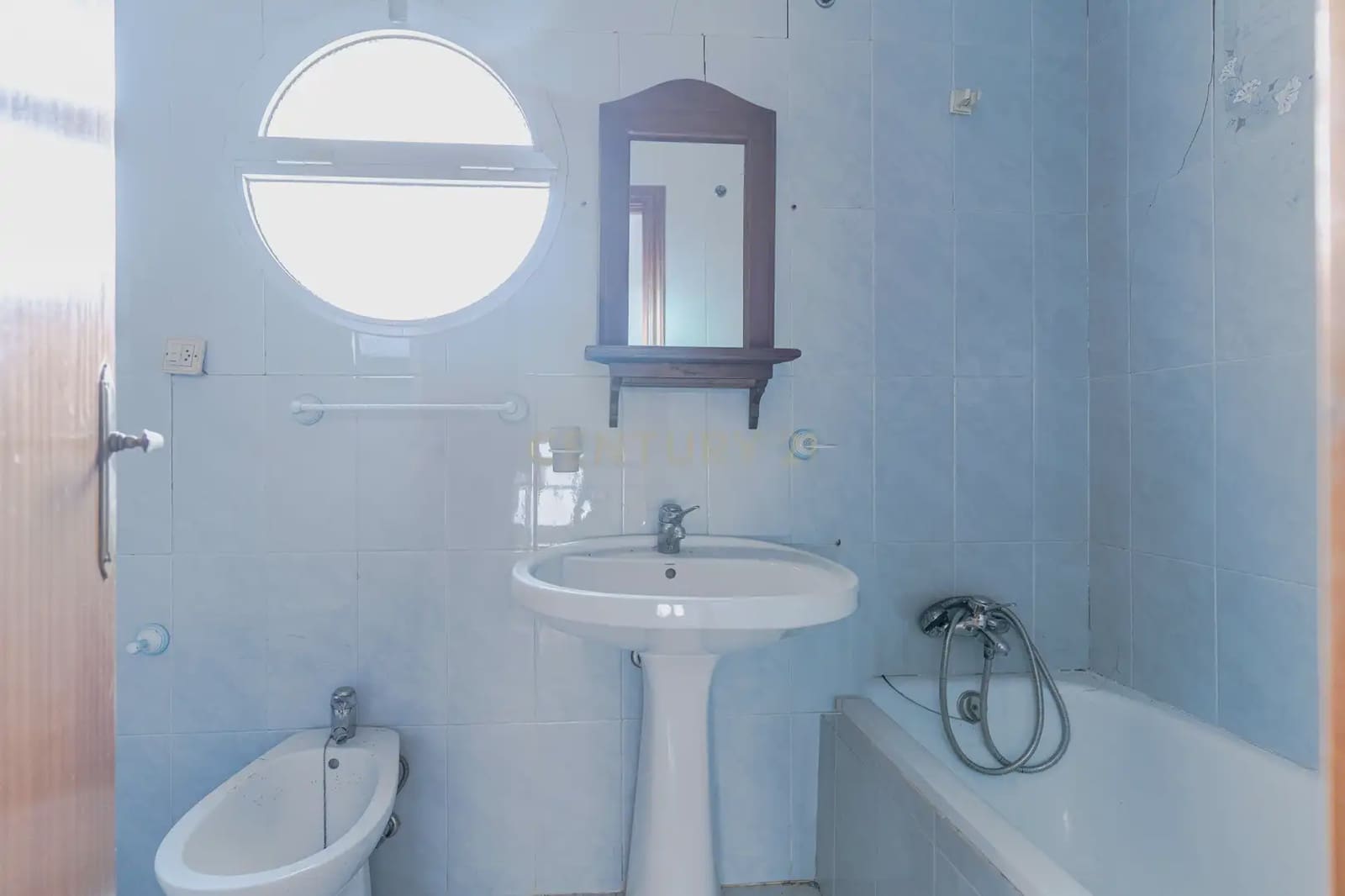 4 makuuhuone Omakotitalo myytävänä paikassa Illora - 85 000 € (Ref: 9793368)