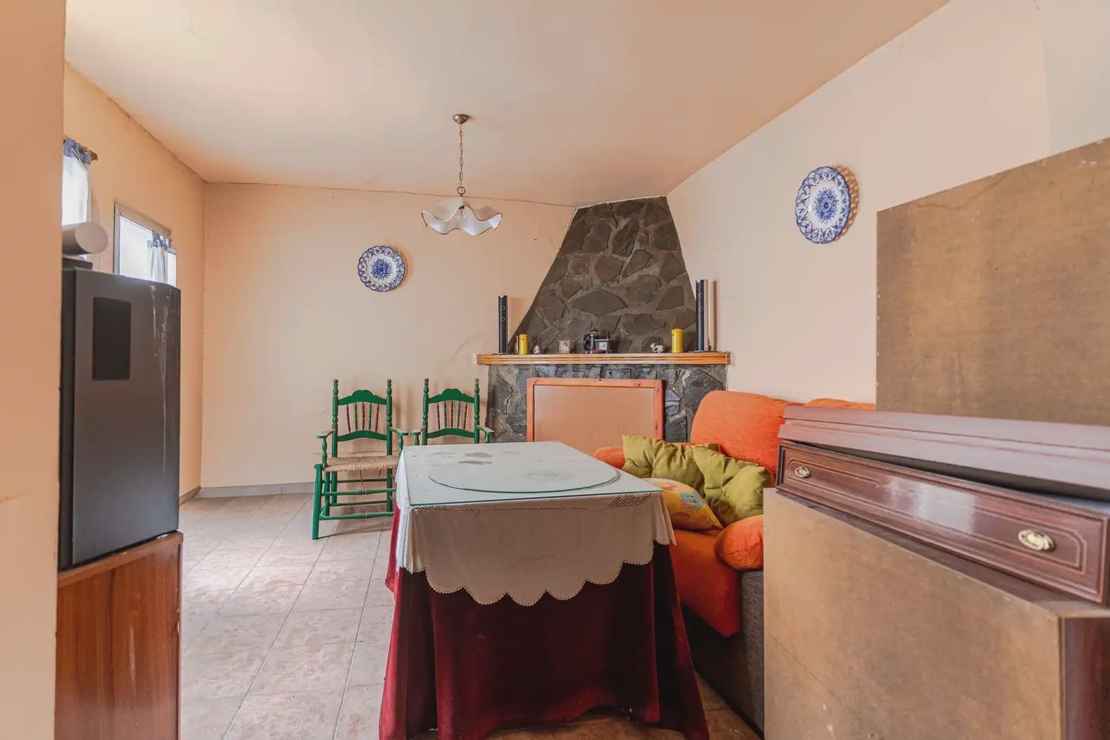 4 makuuhuone Omakotitalo myytävänä paikassa Illora - 85 000 € (Ref: 9793368)