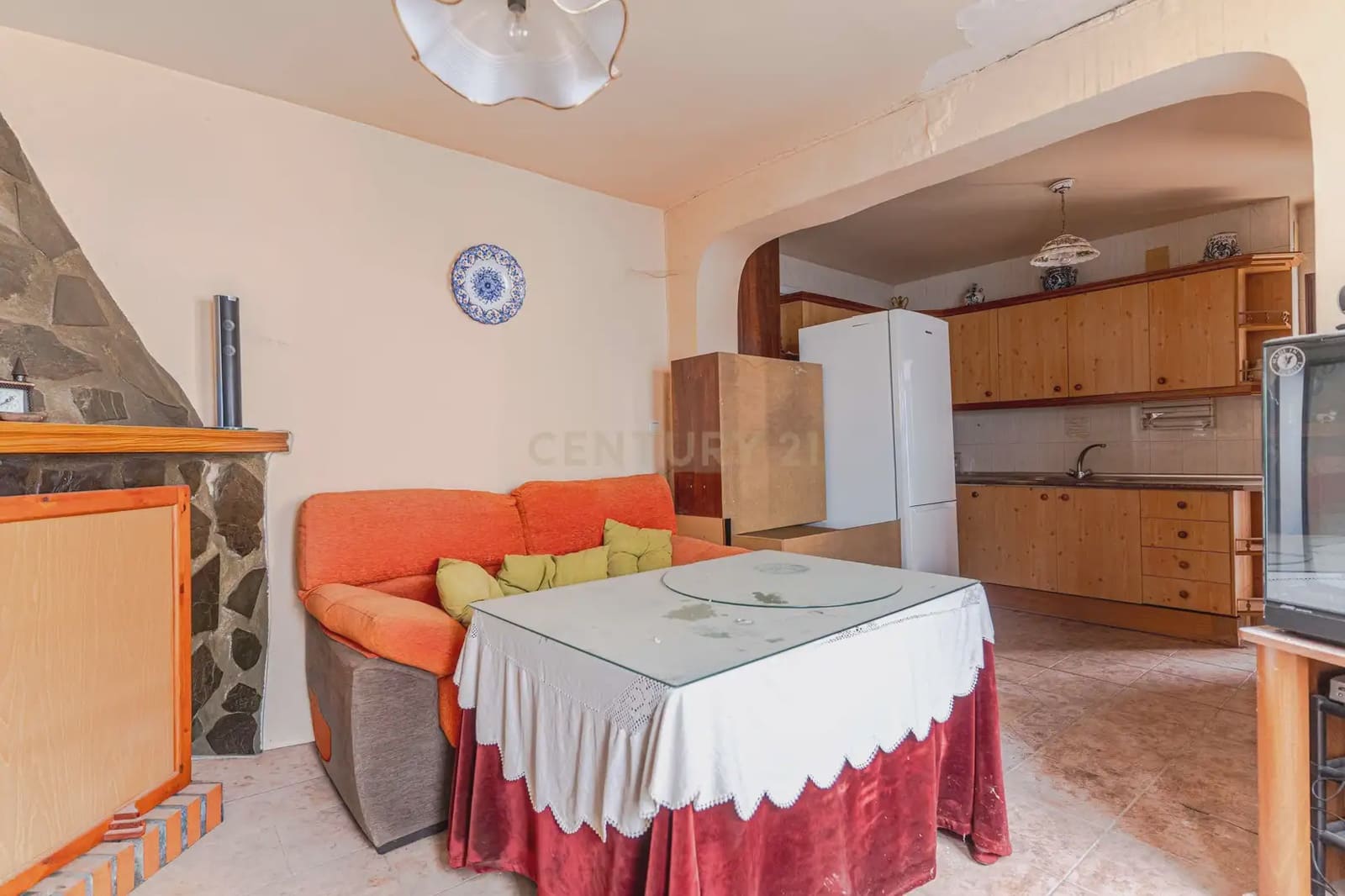 4 makuuhuone Omakotitalo myytävänä paikassa Illora - 85 000 € (Ref: 9793368)