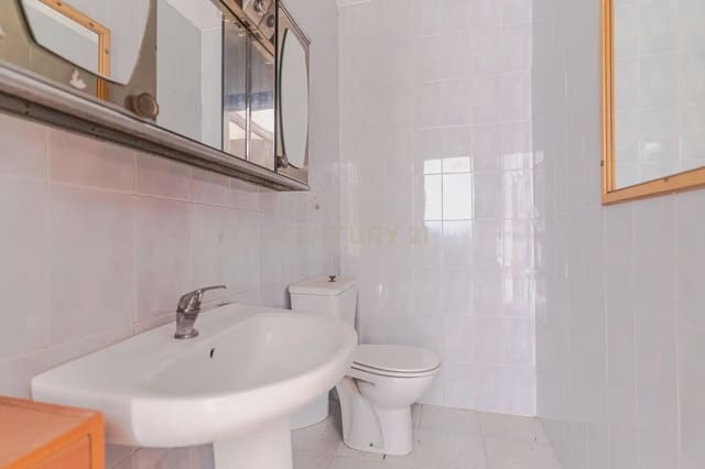 4 soverom Hus til salgs i Illora - € 85 000 (Ref: 9793368)