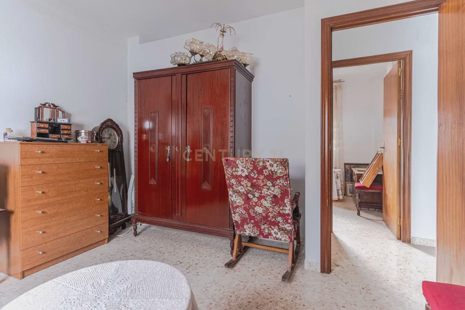 4 makuuhuone Omakotitalo myytävänä paikassa Illora - 85 000 € (Ref: 9793368)