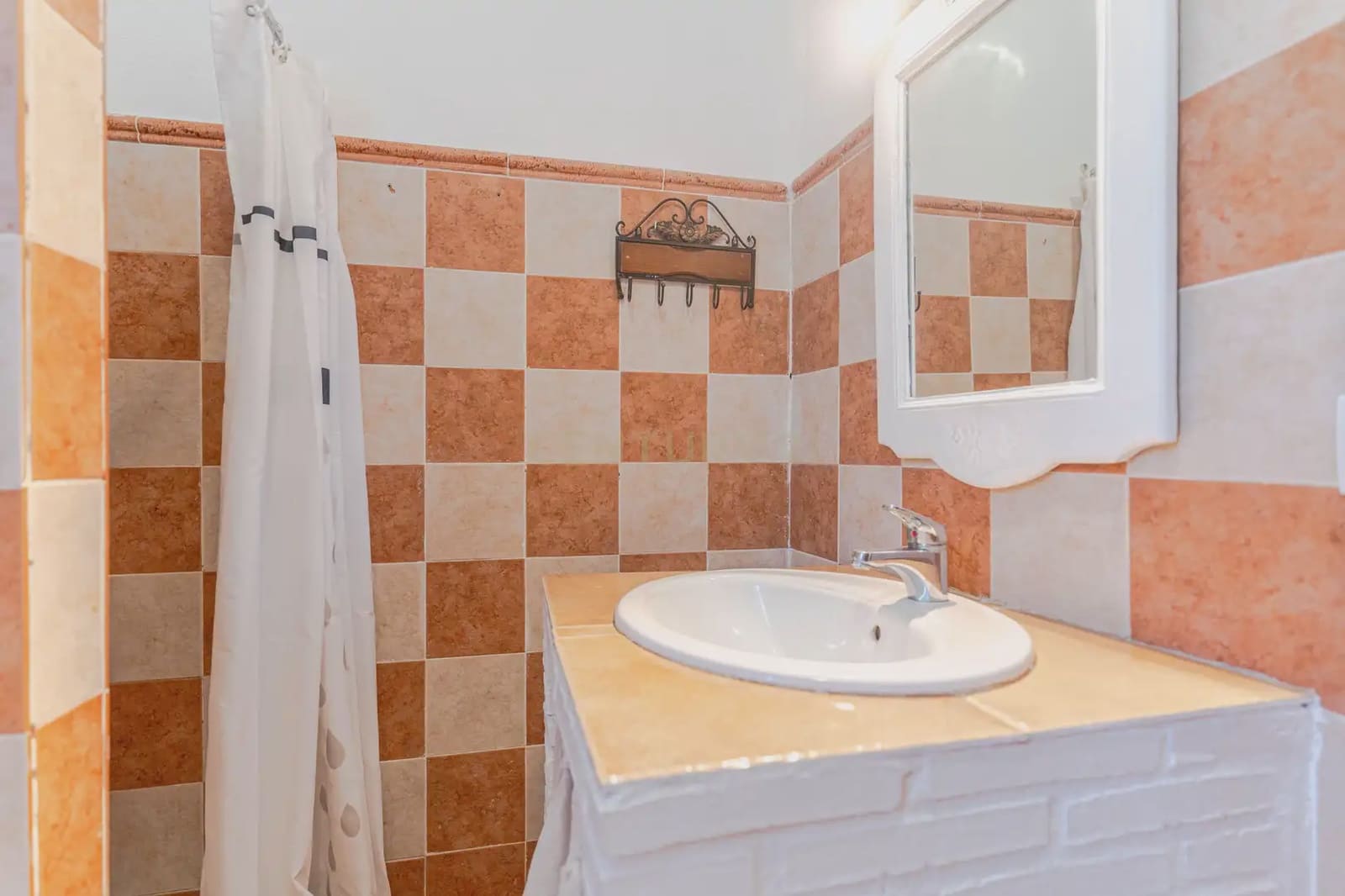 Finca/Casa Rural de 3 habitaciones en Illora en venta con piscina garaje - 220.000 € (Ref: 9802498)