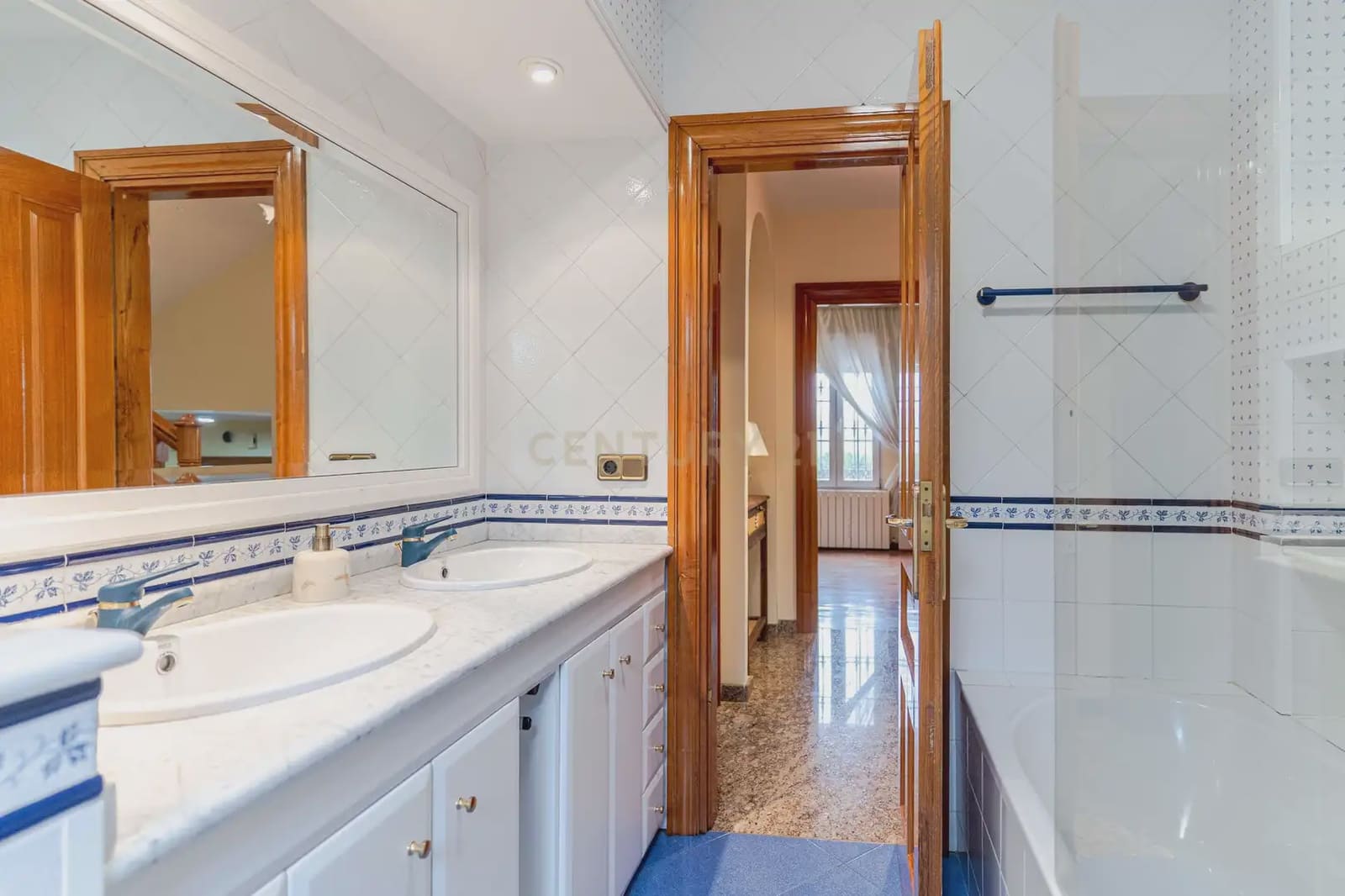 6 soveværelse Villa til salg i Padul med swimmingpool - € 349.900 (Ref: 9802672)