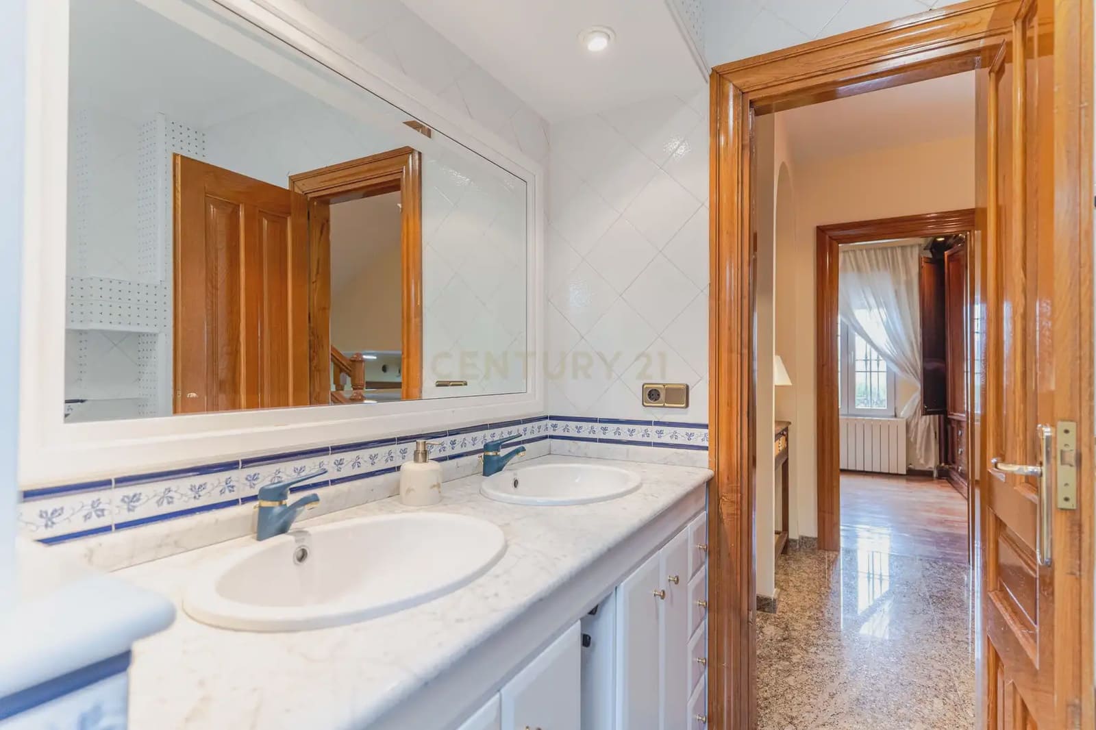 6 soveværelse Villa til salg i Padul med swimmingpool - € 349.900 (Ref: 9802672)