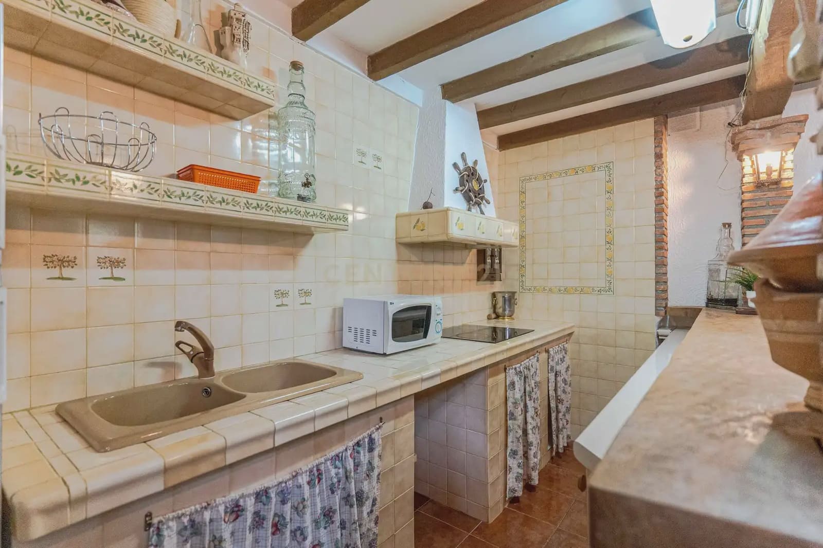 6 soveværelse Villa til salg i Padul med swimmingpool - € 349.900 (Ref: 9802672)