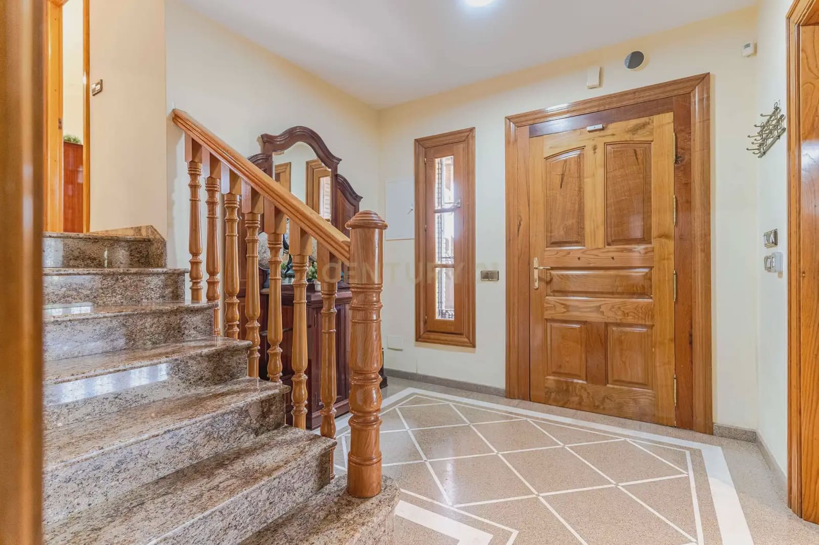 6 soveværelse Villa til salg i Padul med swimmingpool - € 349.900 (Ref: 9802672)