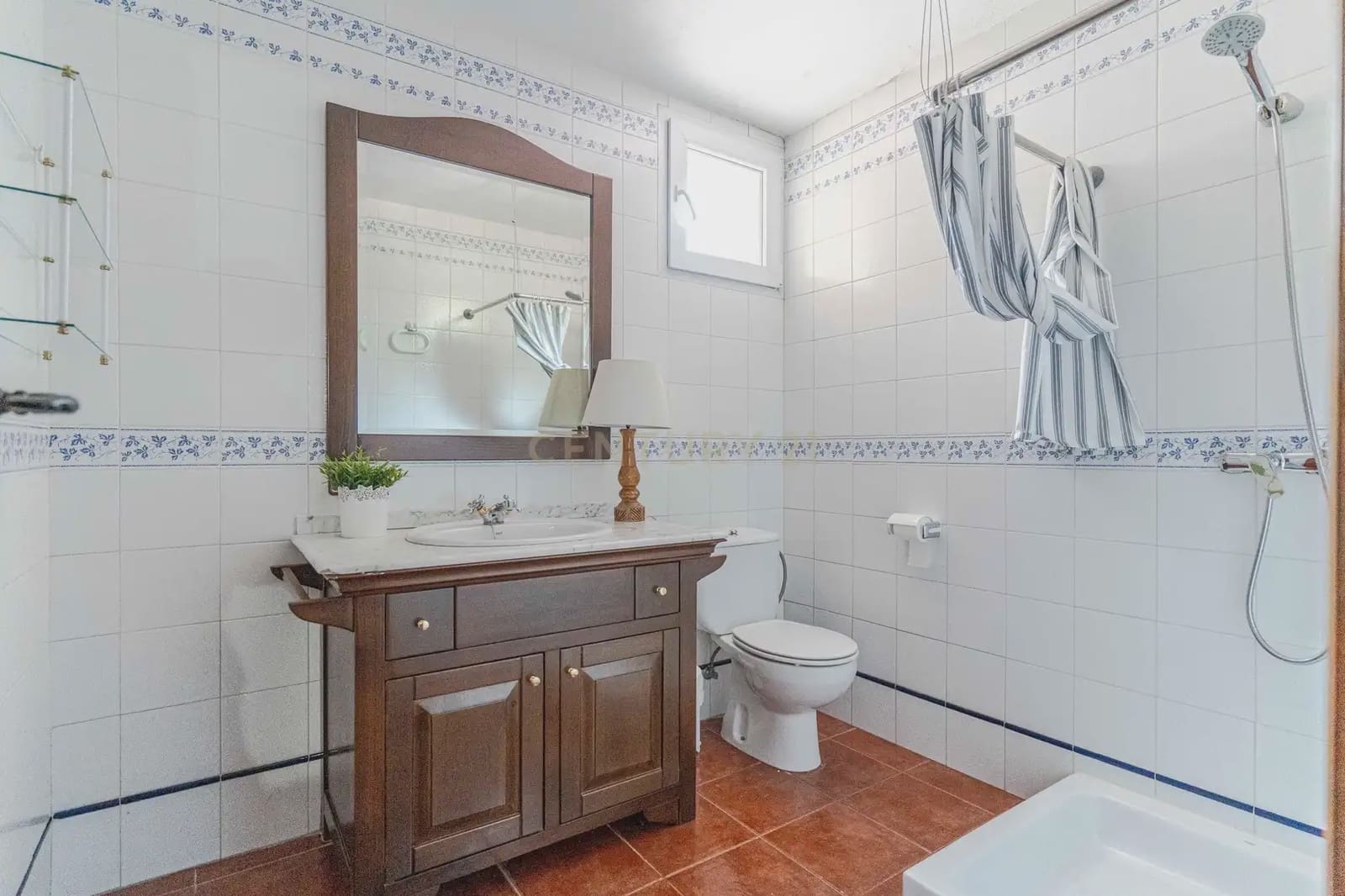 6 soveværelse Villa til salg i Padul med swimmingpool - € 349.900 (Ref: 9802672)