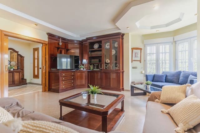 6 soveværelse Villa til salg i Padul med swimmingpool - € 349.900 (Ref: 9802672)