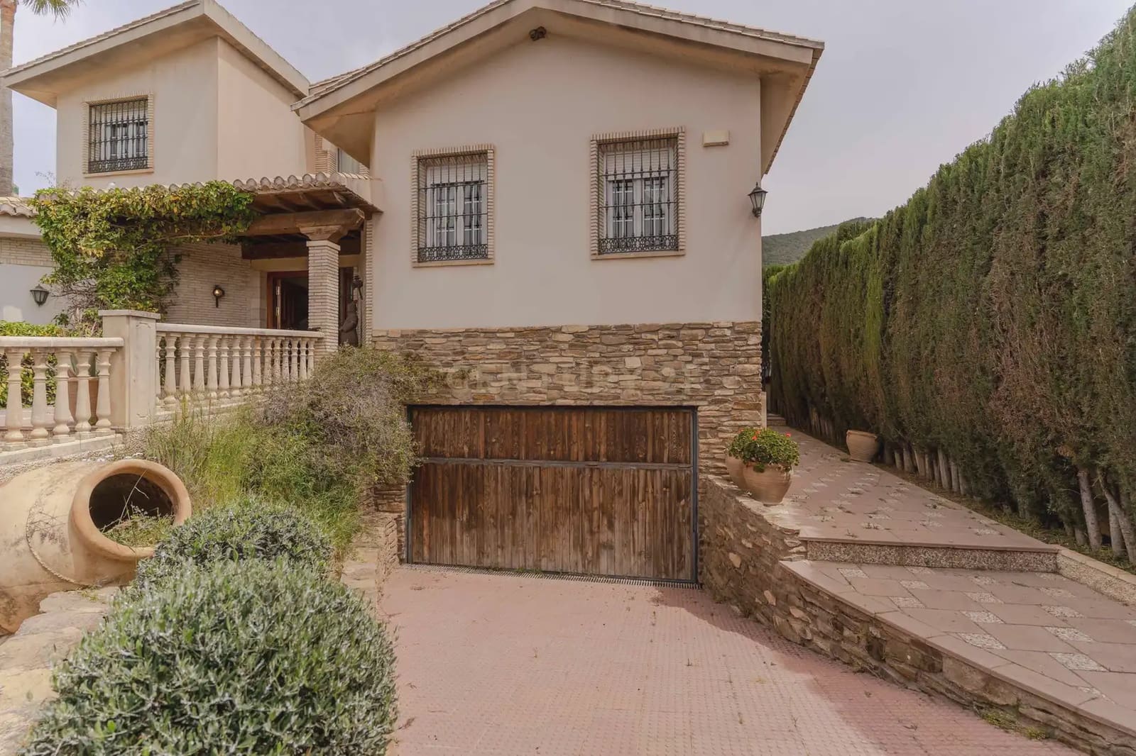 6 soveværelse Villa til salg i Padul med swimmingpool - € 349.900 (Ref: 9802672)