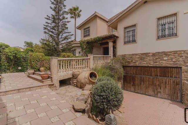 6 soveværelse Villa til salg i Padul med swimmingpool - € 349.900 (Ref: 9802672)