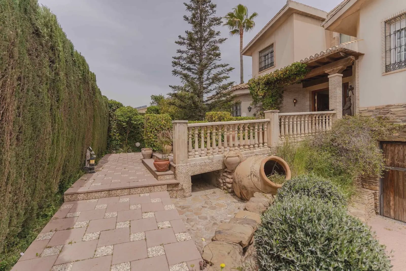 6 soveværelse Villa til salg i Padul med swimmingpool - € 349.900 (Ref: 9802672)