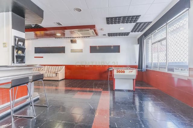 Commercial for rent in Illora - € 700 (Ref: 9803809)