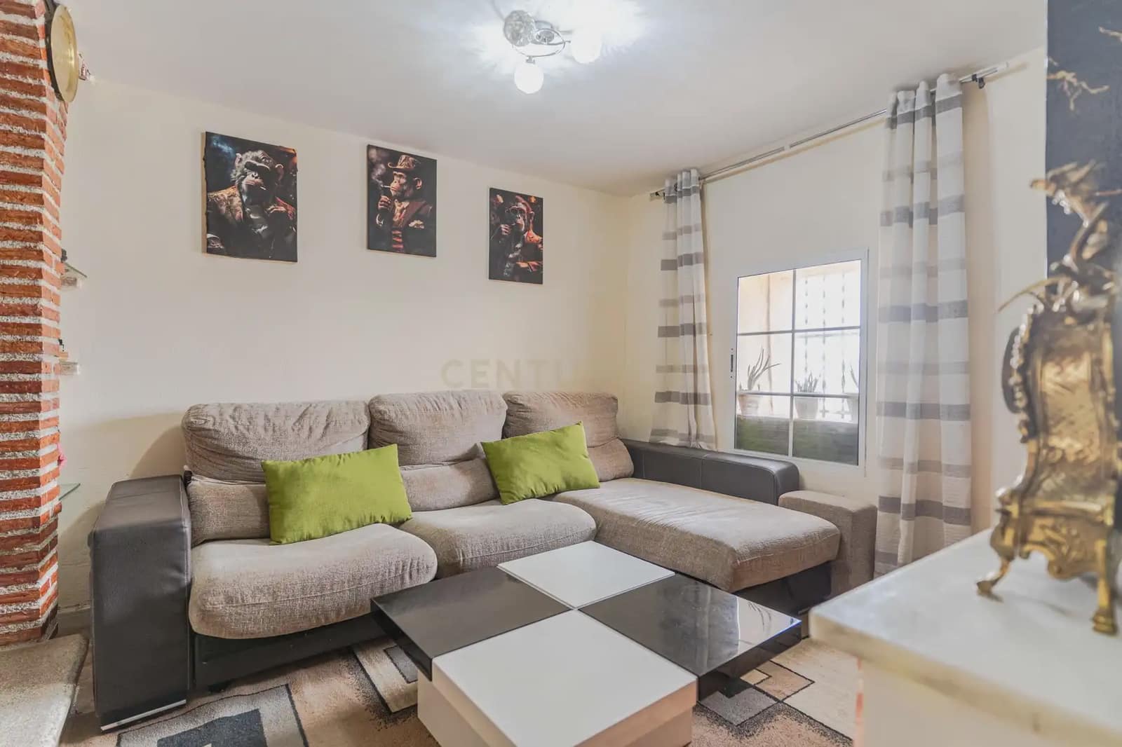 6 sypialnia Dom w skale na sprzedaż w Guadix - 85 000 € (Ref: 9804847)