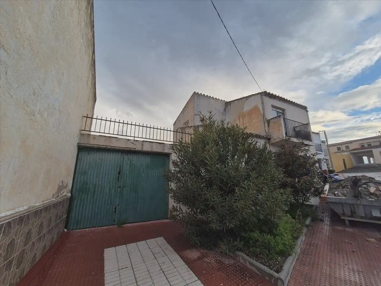 2 chambre Villa/Maison Semi-Mitoyenne à vendre à Chauchina avec garage - 60 000 € (Ref: 9806713)