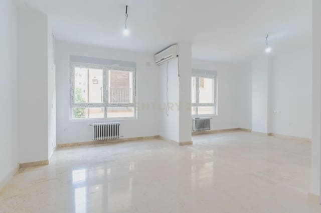 1 quarto Estúdio para venda em San Matías - Realejo, Granada cidade - 189 900 € (Ref: 9808578)