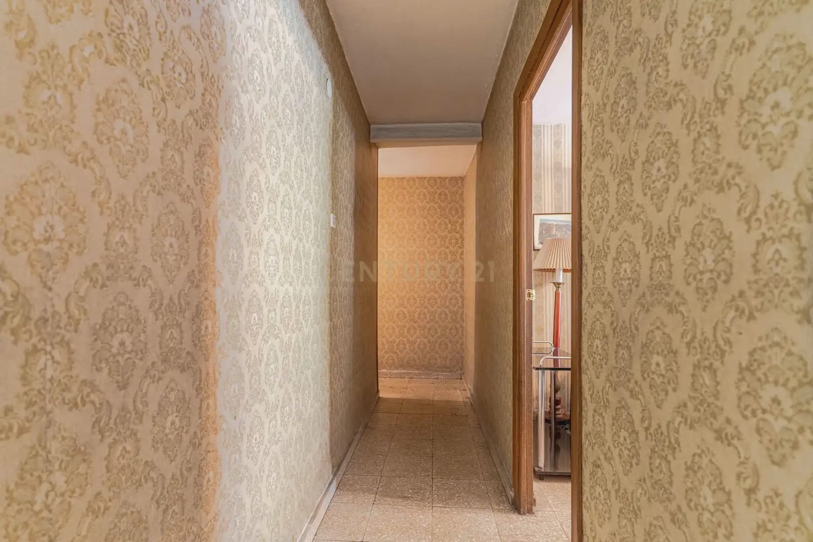 4 bedroom Apartment for sale in Granada city - € 270,000 (Ref: 9814736)