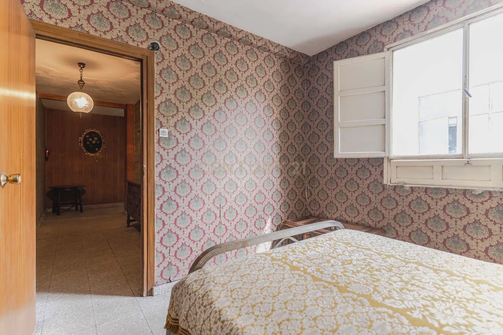 4 bedroom Apartment for sale in Granada city - € 270,000 (Ref: 9814736)