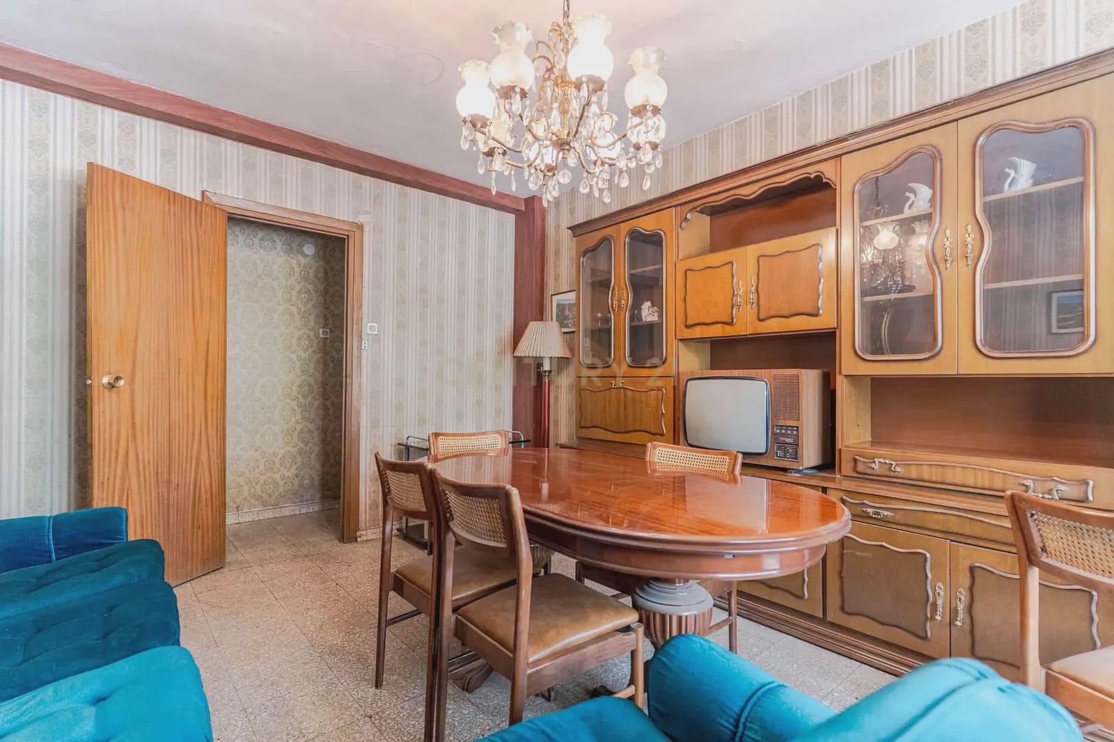 4 bedroom Apartment for sale in Granada city - € 270,000 (Ref: 9814736)