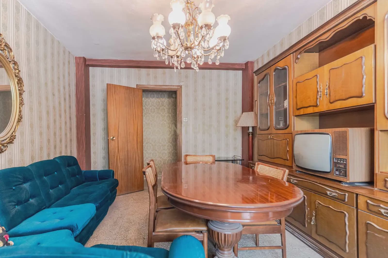 4 bedroom Apartment for sale in Granada city - € 270,000 (Ref: 9814736)