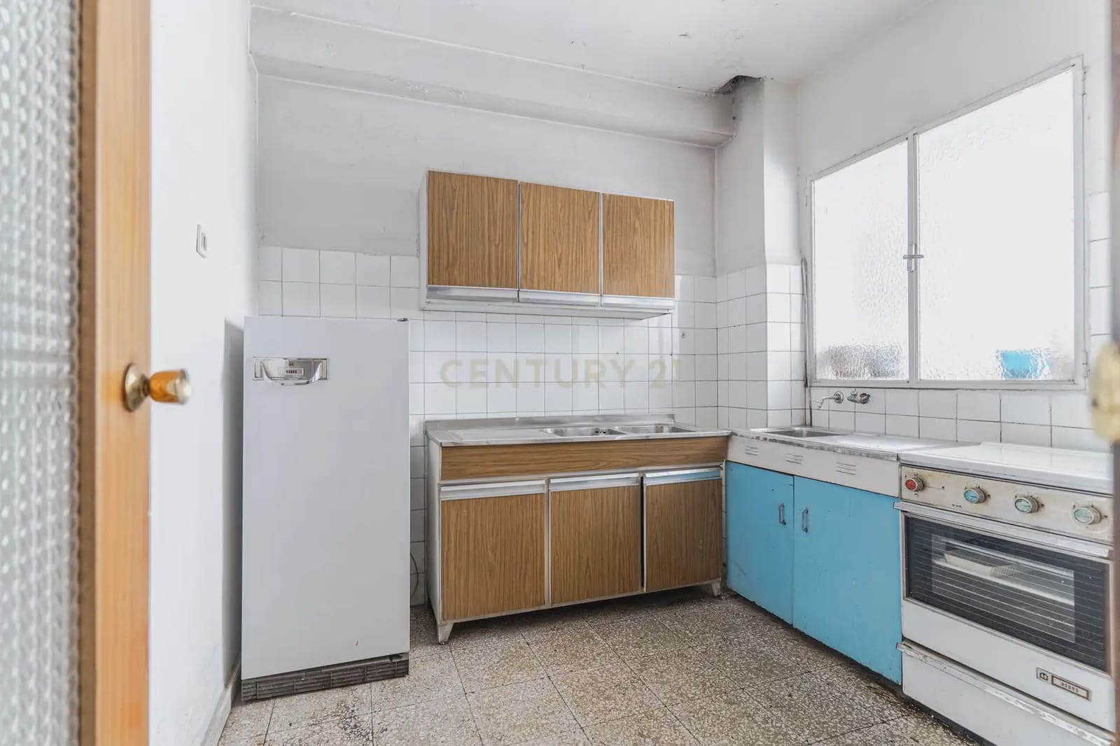 4 bedroom Apartment for sale in Granada city - € 270,000 (Ref: 9814736)