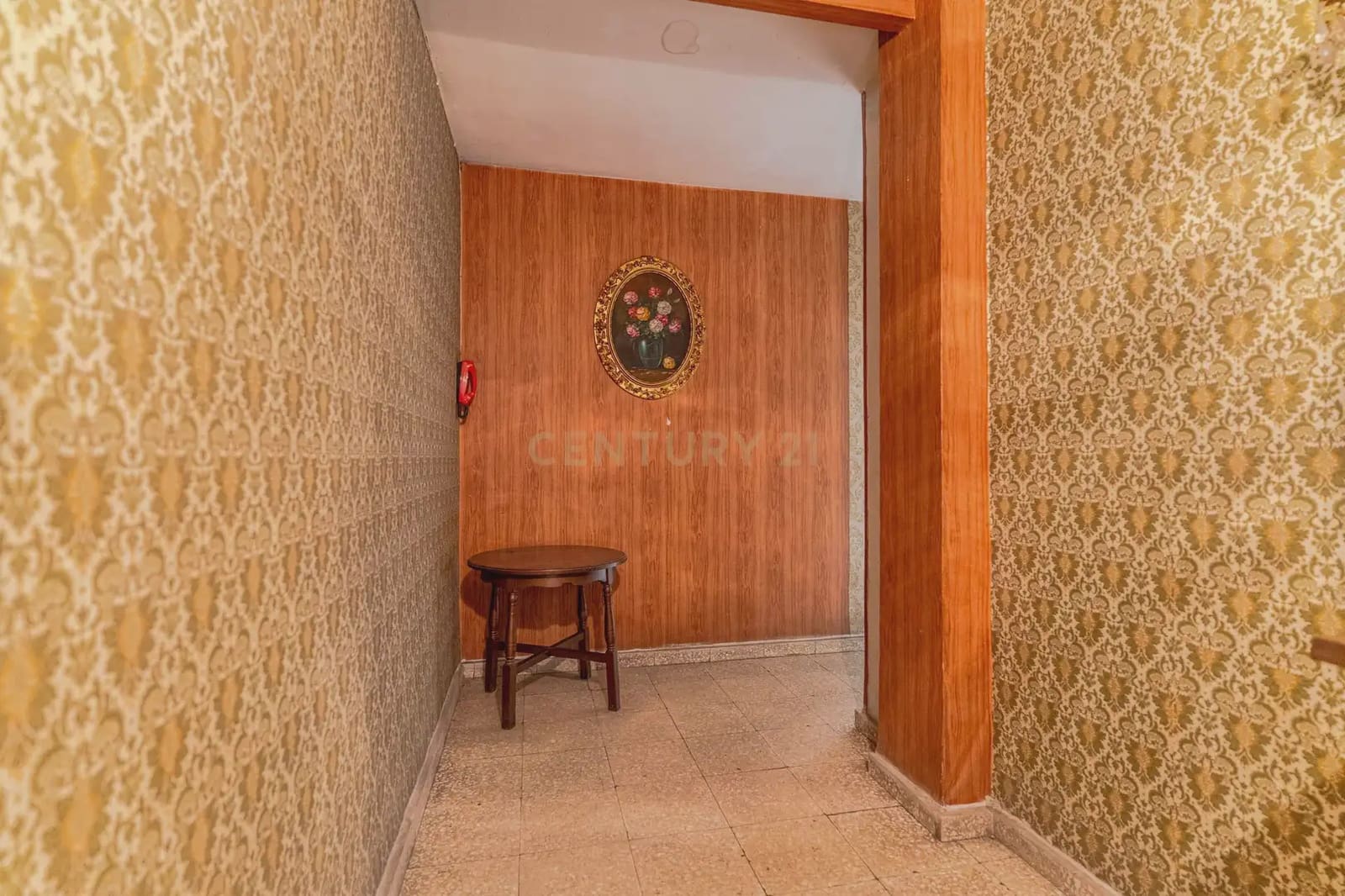 4 bedroom Apartment for sale in Granada city - € 270,000 (Ref: 9814736)