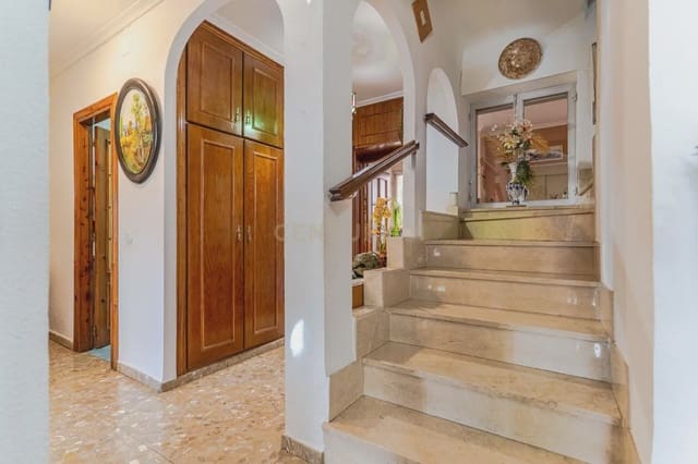 5 chambre Maison de Ville à vendre à Guadix avec garage - 450 000 € (Ref: 9818797)