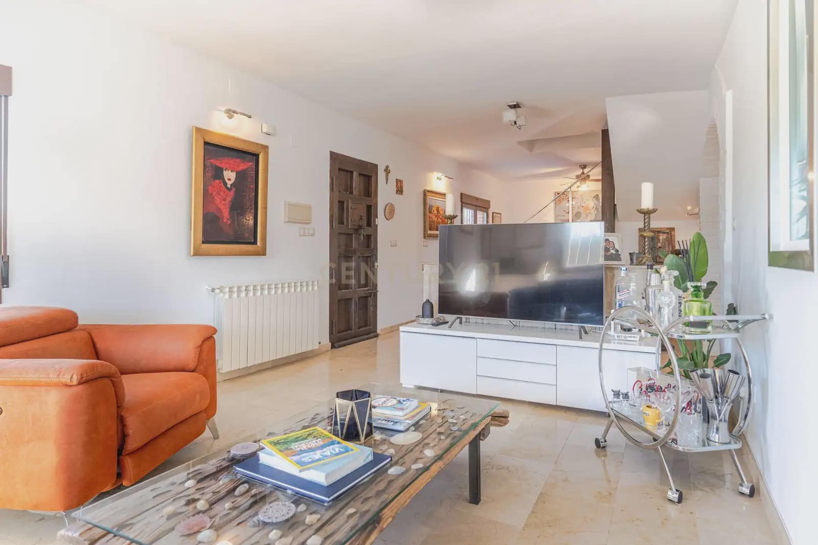 5 bedroom Villa for sale in Gojar with pool - € 625,000 (Ref: 9829588)