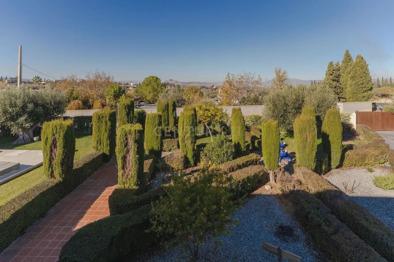 5 bedroom Villa for sale in Gojar with pool - € 625,000 (Ref: 9829588)