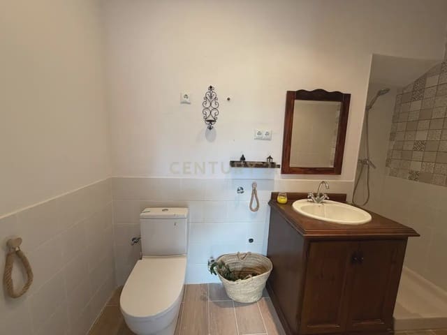Casa de 2 habitaciones en Motril en venta - 159.900 € (Ref: 9829778)