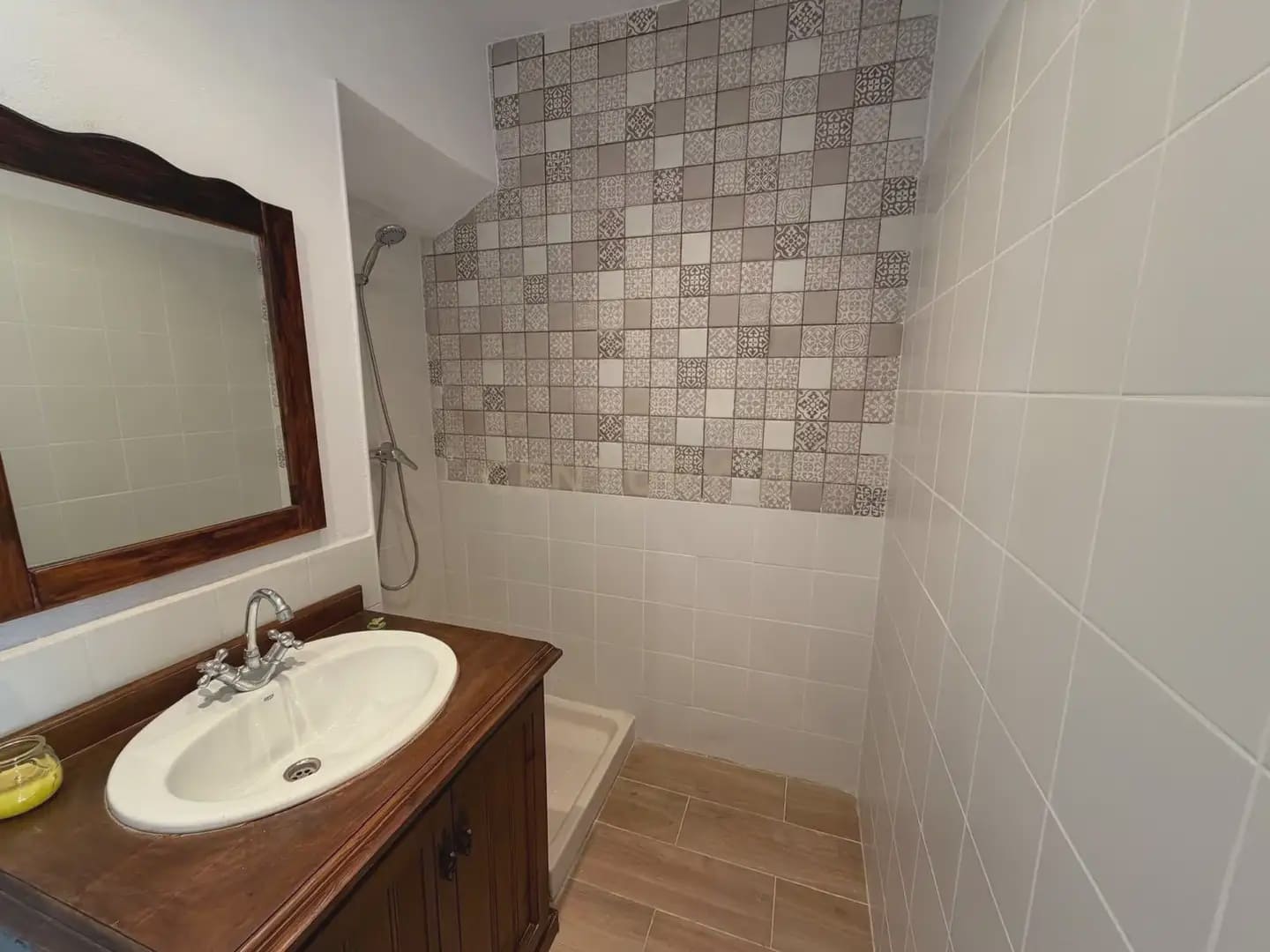 Casa de 2 habitaciones en Motril en venta - 159.900 € (Ref: 9829778)