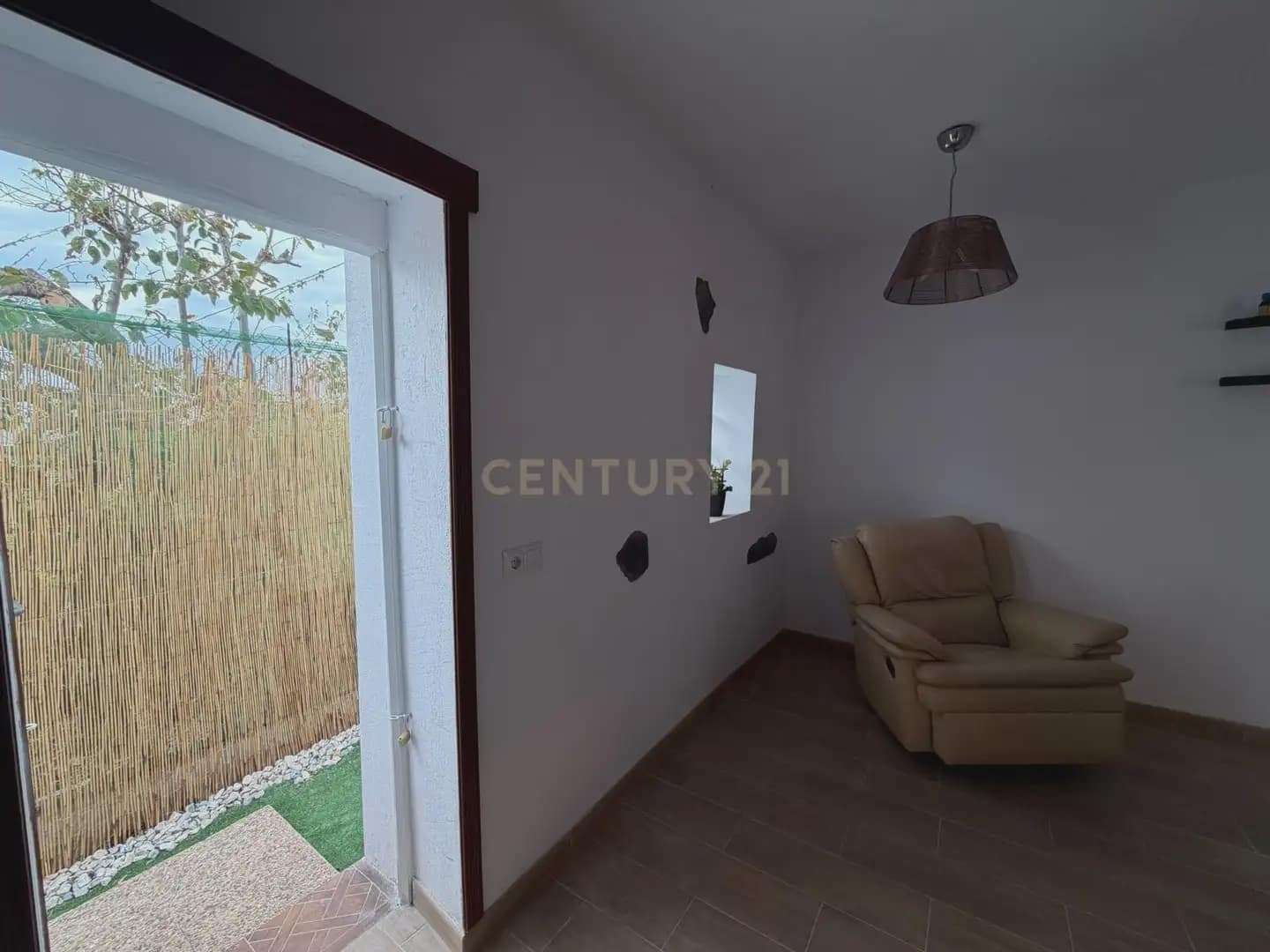 Casa de 2 habitaciones en Motril en venta - 159.900 € (Ref: 9829778)