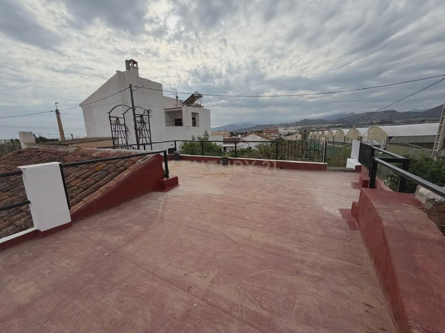 Casa de 2 habitaciones en Motril en venta - 159.900 € (Ref: 9829778)