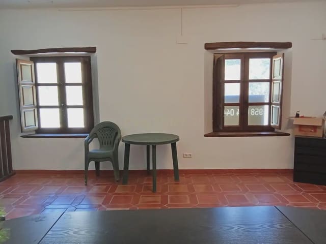 Office for rent in Pitres, La Taha - € 550 (Ref: 9832758)