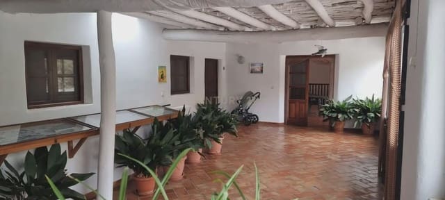 Office for rent in Pitres, La Taha - € 550 (Ref: 9832758)