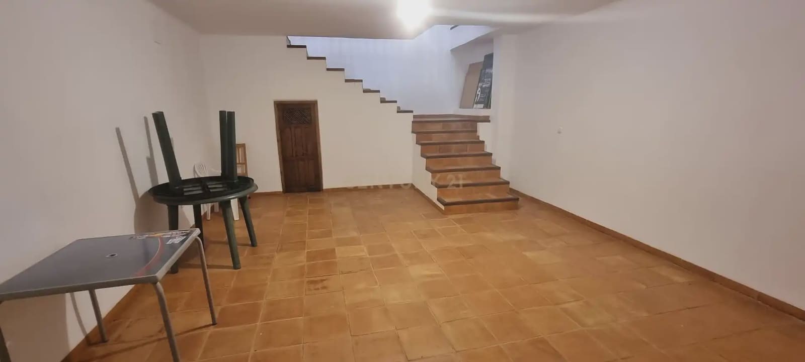 Office for rent in La Taha - € 550 (Ref: 9832758)