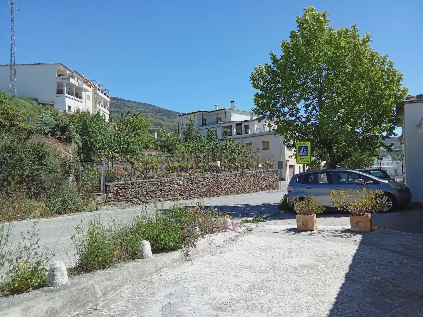 Office for rent in La Taha - € 550 (Ref: 9832758)