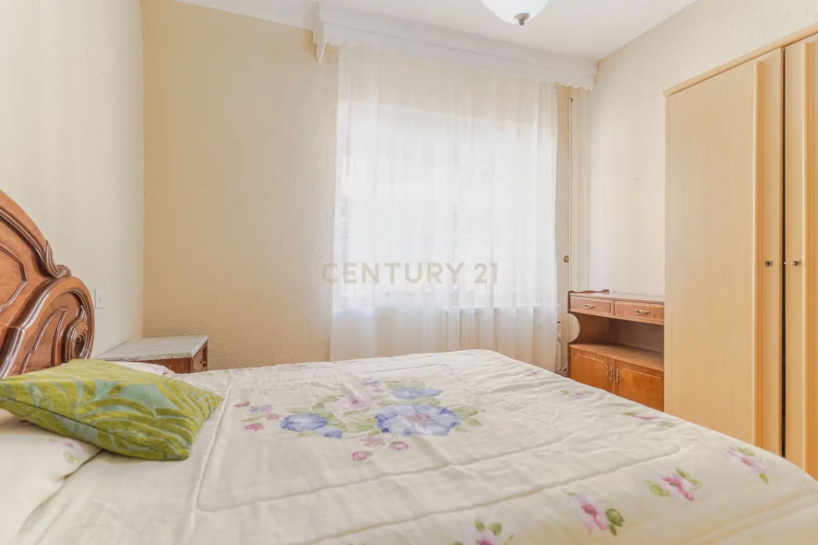 2 bedroom Bungalow for sale in Churriana de la Vega - € 209,900 (Ref: 9838281)