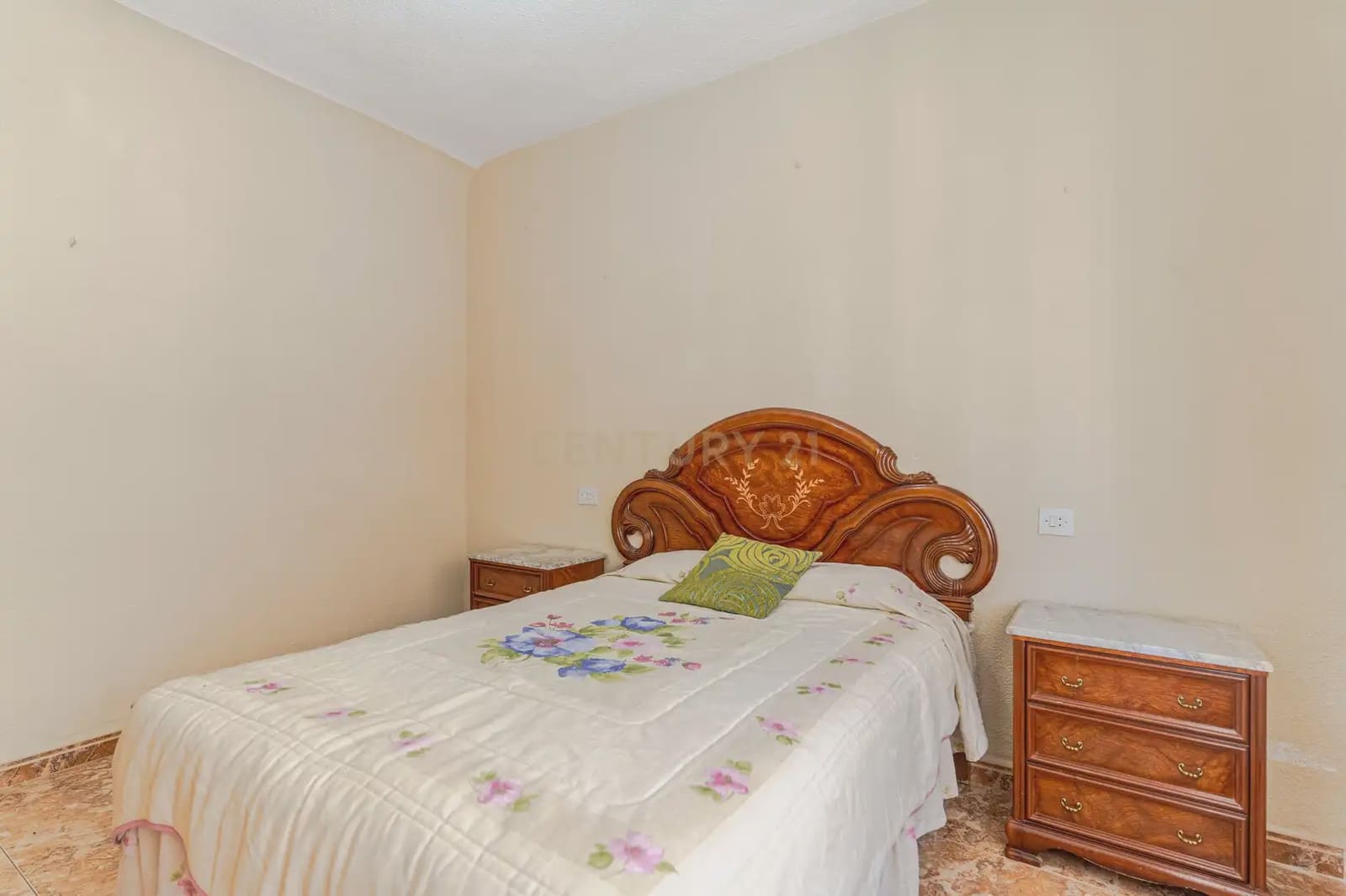 2 bedroom Bungalow for sale in Churriana de la Vega - € 209,900 (Ref: 9838281)