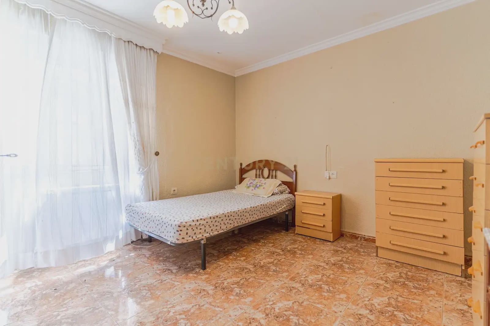 2 bedroom Bungalow for sale in Churriana de la Vega - € 209,900 (Ref: 9838281)
