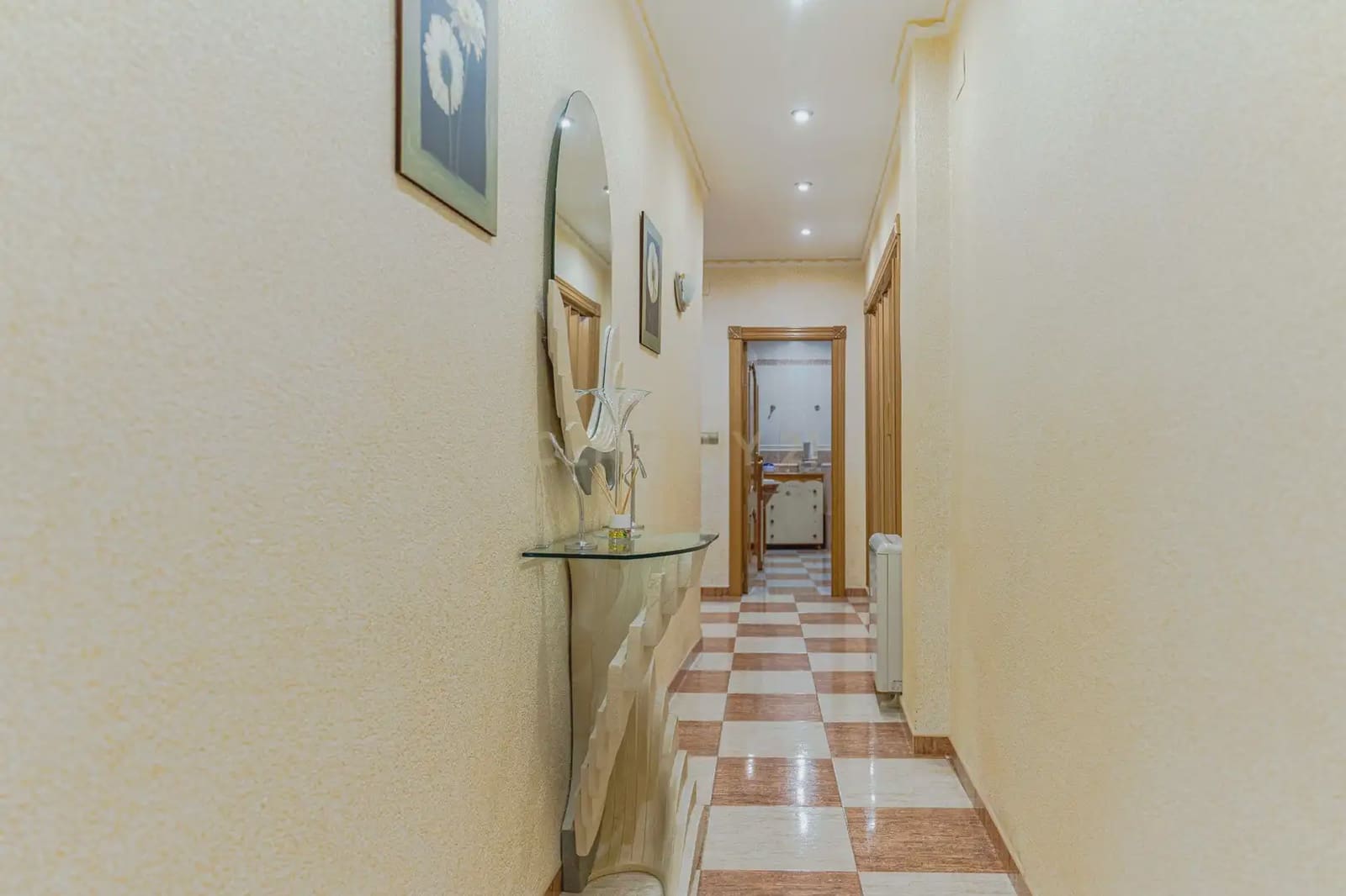4 bedroom Apartment for sale in Montefrio - € 117,000 (Ref: 9844659)