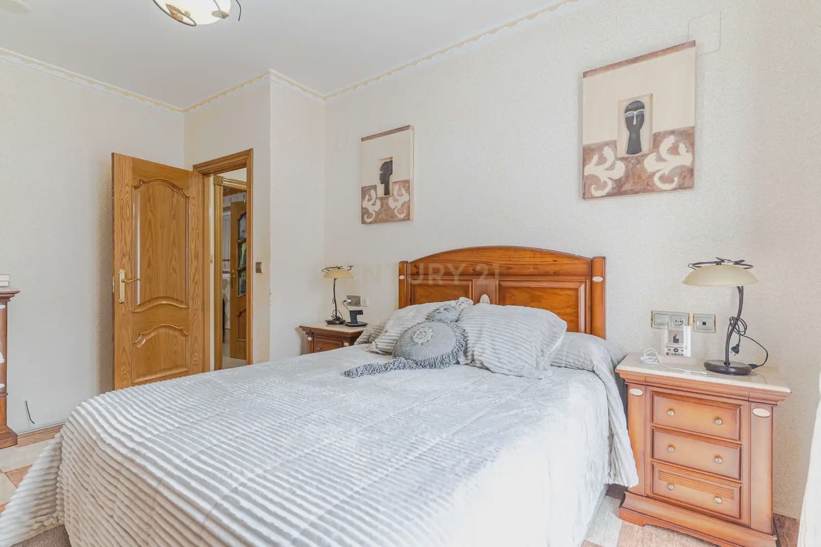 4 bedroom Apartment for sale in Montefrio - € 117,000 (Ref: 9844659)