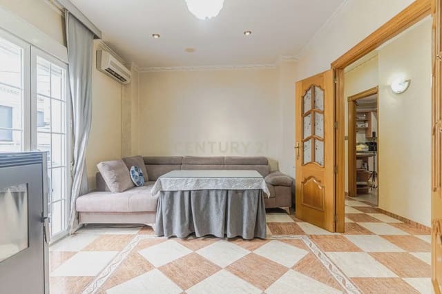 4 soveværelse Lejlighed til salg i Montefrío - € 117.000 (Ref: 9844659)