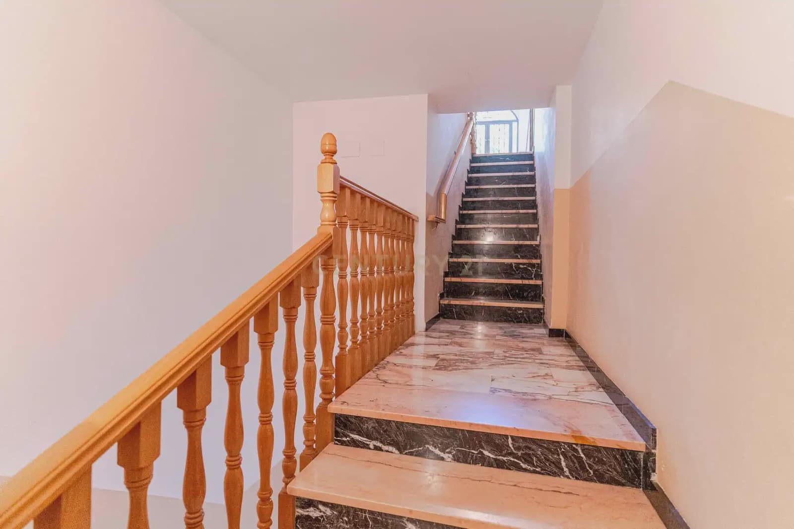 4 bedroom Apartment for sale in Montefrio - € 117,000 (Ref: 9844659)
